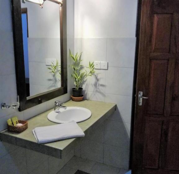 Номер Deluxe Вид на Бассейн, Haus Berlin