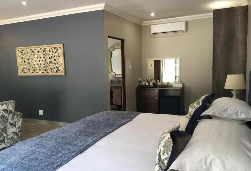 Люкс Superior, Nut Grove Boutique