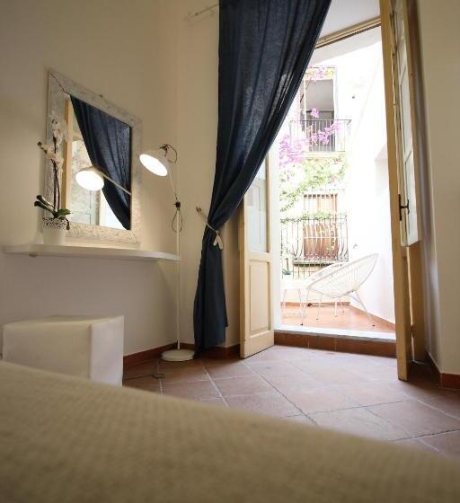 غرفة قياسية مزوَّدة بتراس, S'o Smart B&b Tropea