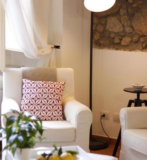 Номер Стандарт с Террасой, S'o Smart B&b Tropea