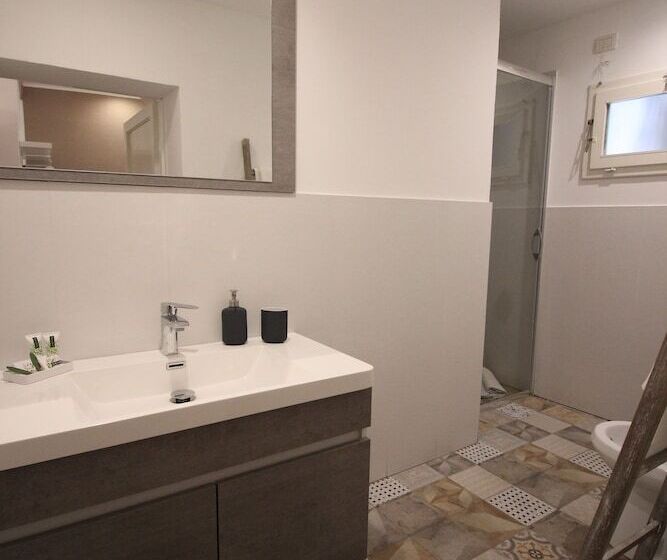 غرفة قياسية, S'o Smart B&b Tropea