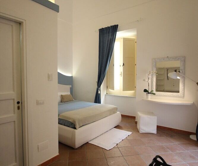 غرفة قياسية مزوَّدة بتراس, S'o Smart B&b Tropea