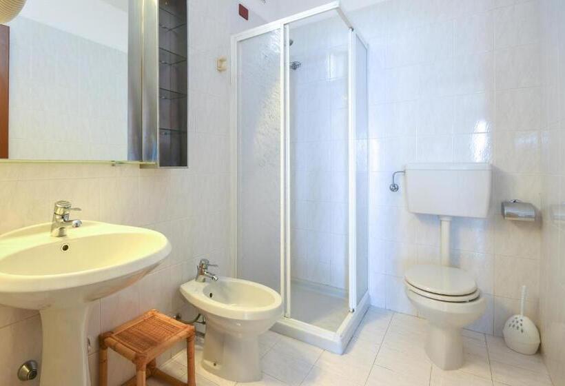 آپارتمان 1 خوابه با بالکن, Apparthotel San Sivino