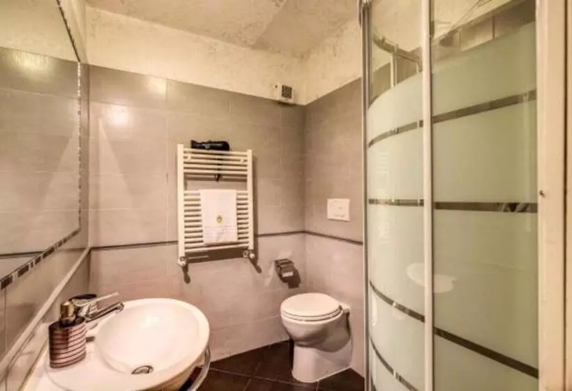 اتاق استاندارد یک نفره, Guest House O Affittacamere Magenta Fico 2
