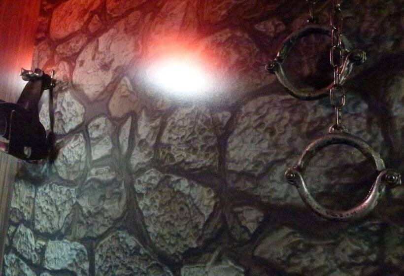 اتاق استاندارد, The Retreat At Froog Moore Park