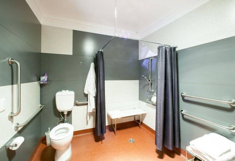 اتاق استاندارد, The Retreat At Froog Moore Park