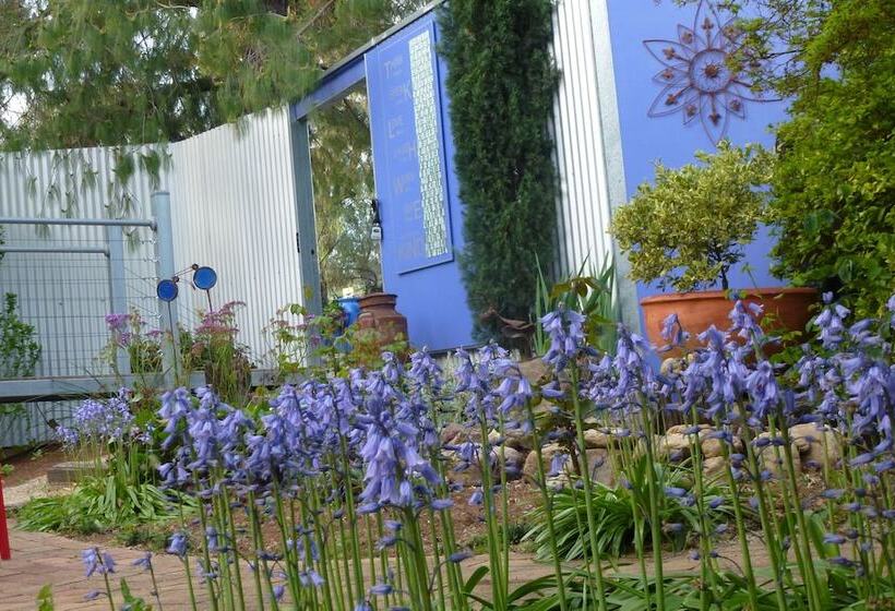 اتاق استاندارد, The Retreat At Froog Moore Park