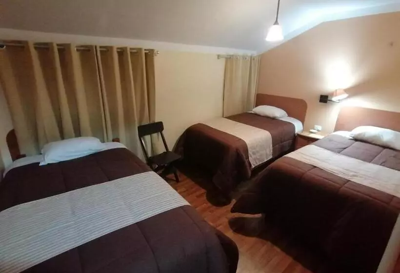 スタンダードトリプルルーム, Conquista Cusco
