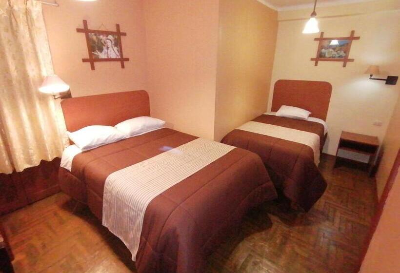 اتاق خانوادگی, Conquista Cusco