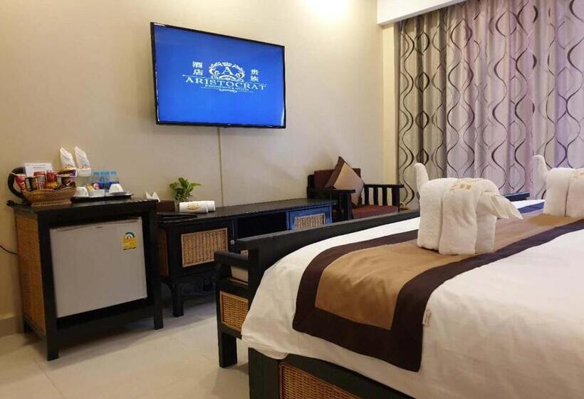 Номер Superior Кровать Кинг, Aristocrat Residence &