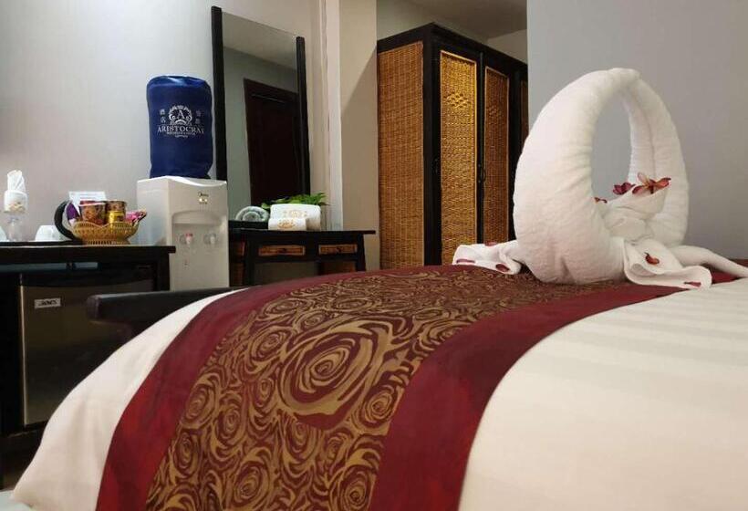 豪华海景房, Aristocrat Residence &