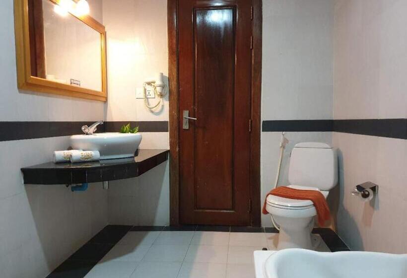 豪华家庭房间, Aristocrat Residence &