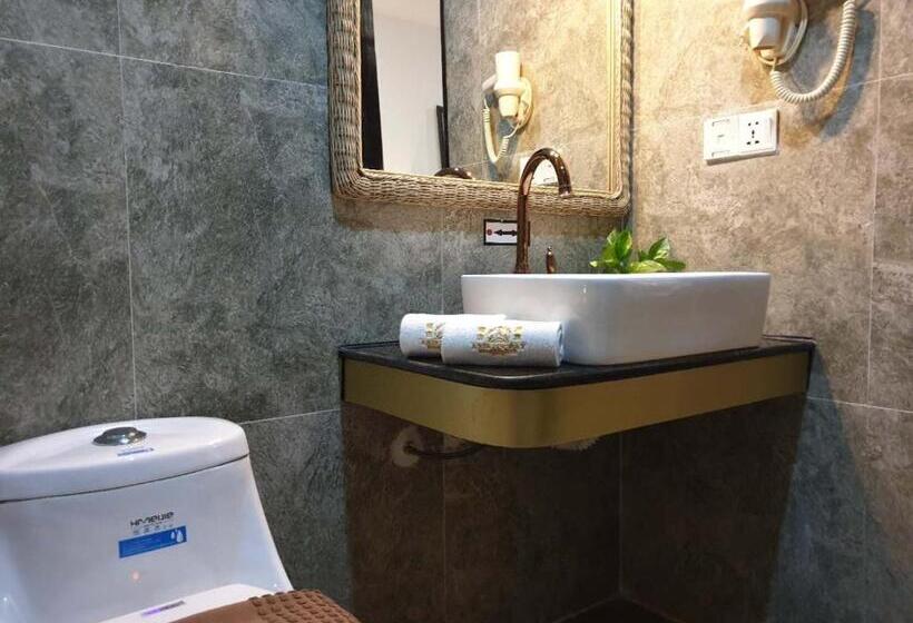 家庭套房, Aristocrat Residence &