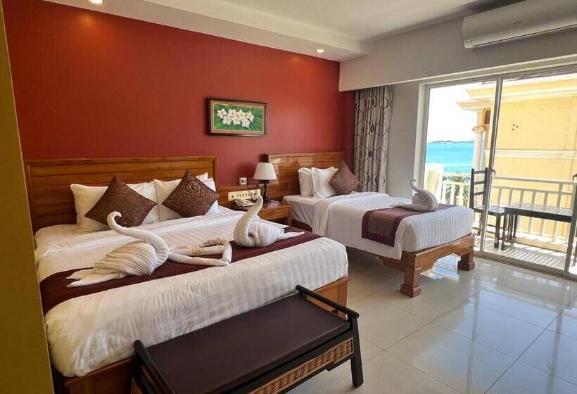 高级三人间, Aristocrat Residence &