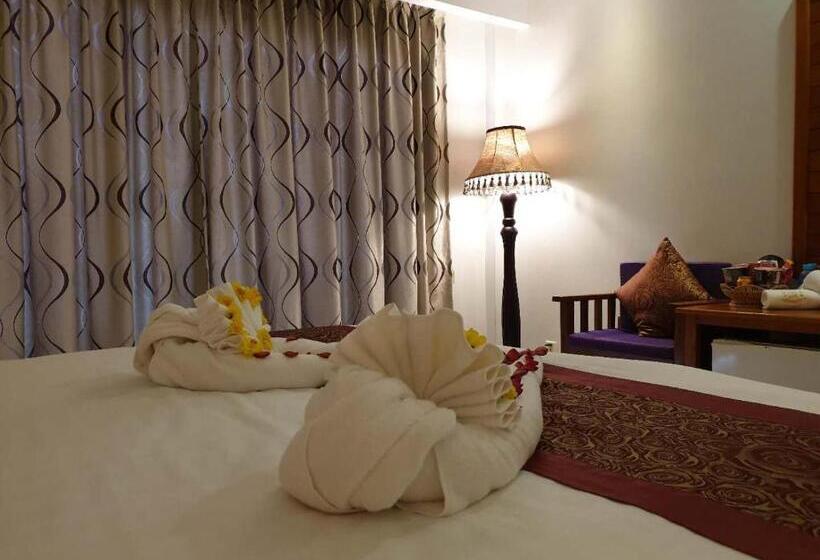 带大床的标准间, Aristocrat Residence &