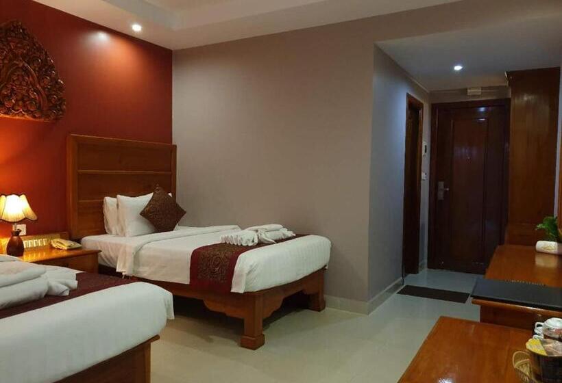 Номер Deluxe, Aristocrat Residence &