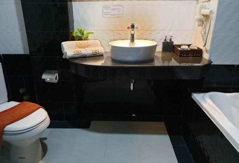 高级大房间, Aristocrat Residence &