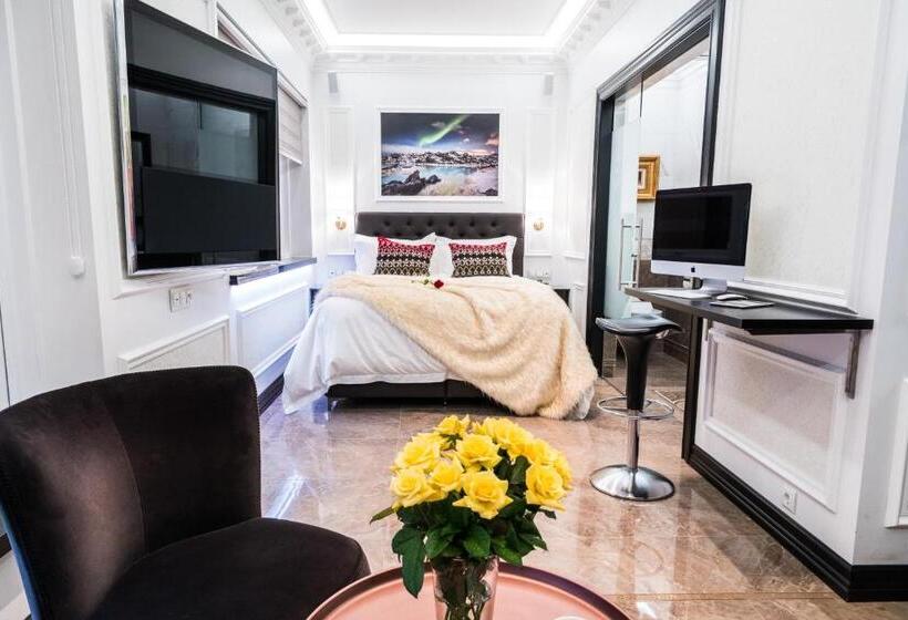 سوئیت با وان آب گرم, Diamond Suites By Reykjavik Keflavik Airport