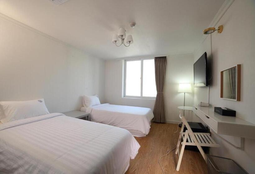 스탠다드 룸, Hillside