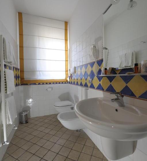 اتاق استاندارد چهار تخته, Il Vecchio Mulino