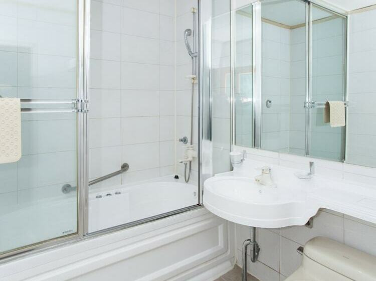 Quarto deluxe, Noblesse Tourist