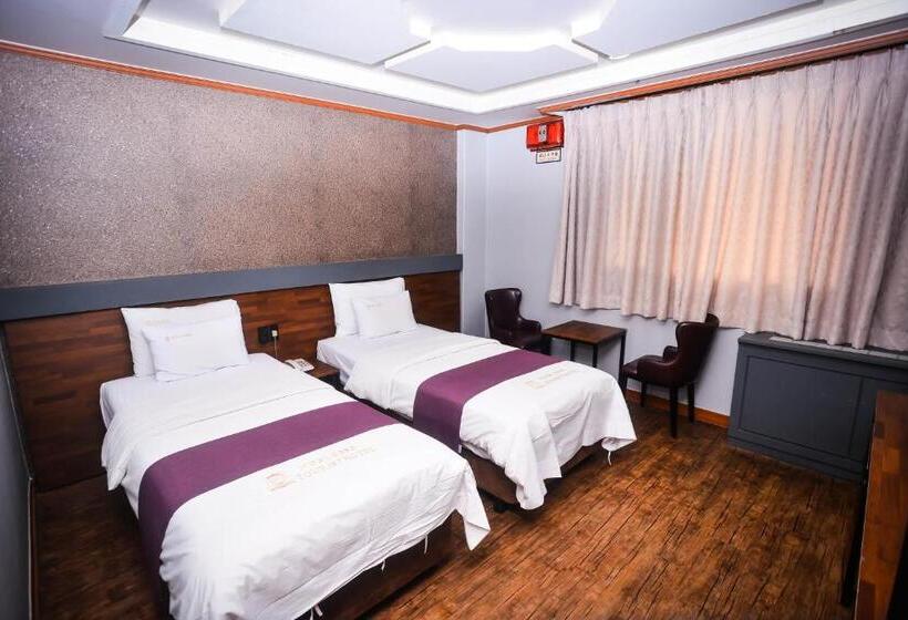 Quarto standard, Noblesse Tourist