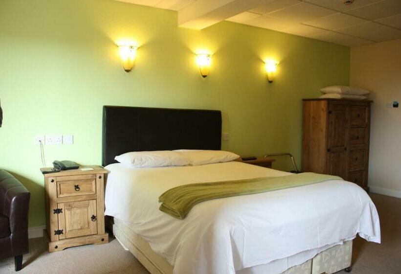 스탠다드 룸, Oliver Cromwell