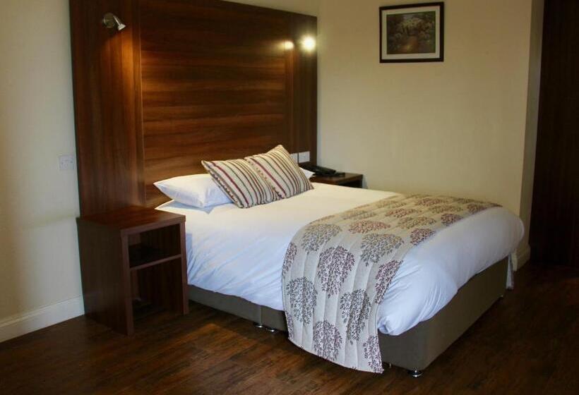 스탠다드 룸, Oliver Cromwell