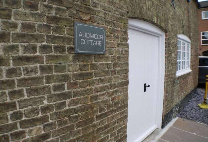 스탠다드 룸, Oliver Cromwell