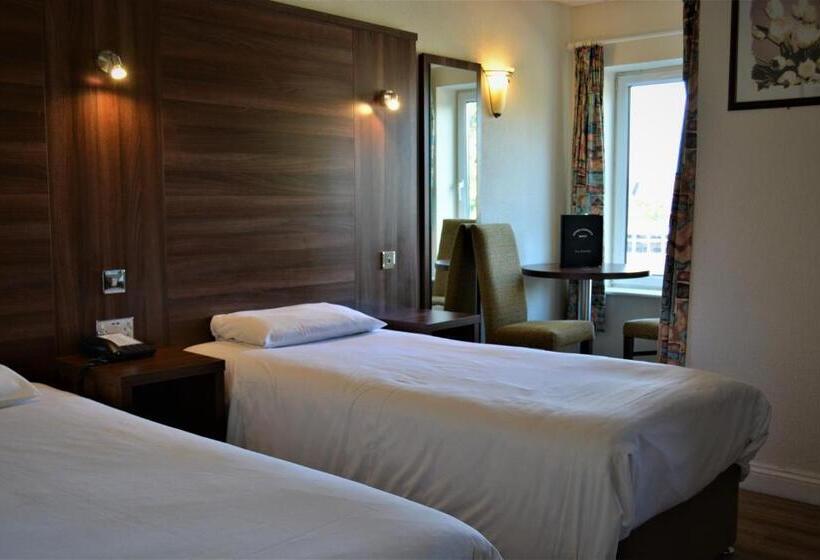 스탠다드 룸, Oliver Cromwell