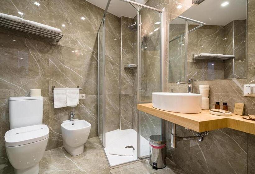 サイドシービューファミリールーム, Taormina Palace