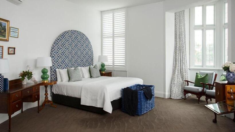 带阳台套房, The Provincial Boutique