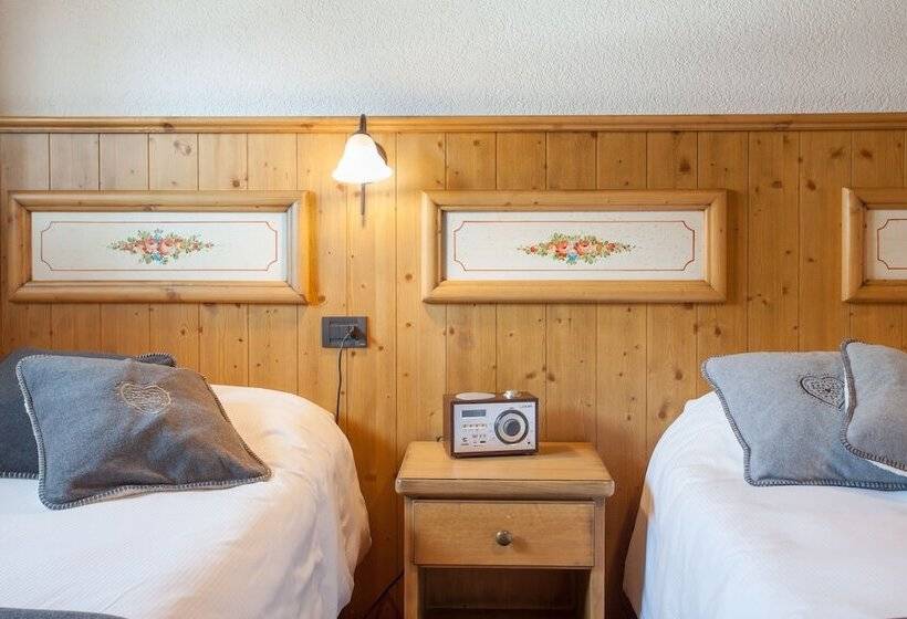 스탠다드 트리플 룸, Vallee Blanche Courmayeur