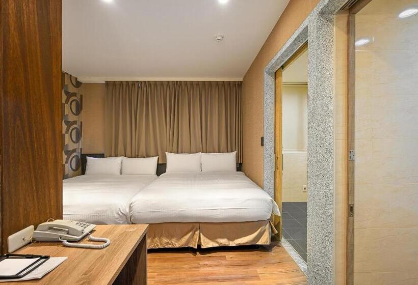 اتاق لوکس چهار تخته, 綺樂文旅 康定館 Le Room Hotel Kangding