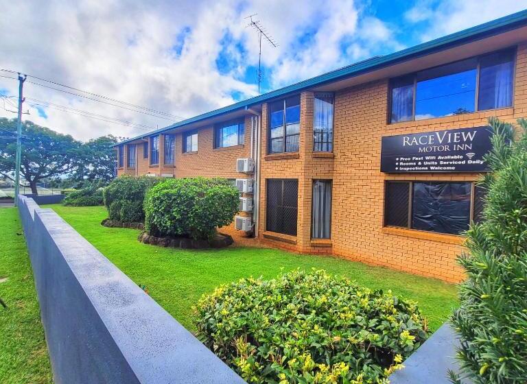 اتاق استاندارد, Raceview Motor Inn