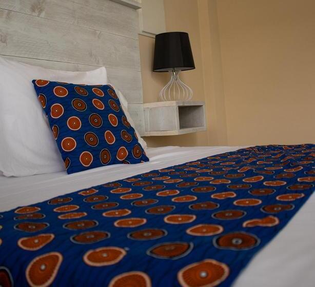 استودیوی لوکس, Mustique Suites Curacao