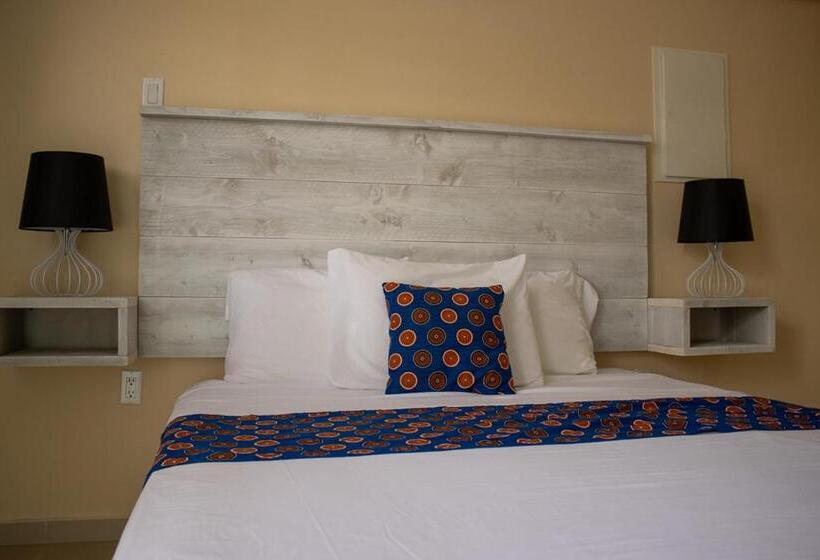 استودیوی لوکس, Mustique Suites Curacao