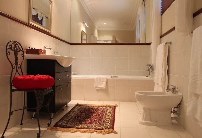 סוויטה דלוקס, Val D  Or Estate