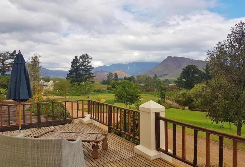 סוויטה נוף להרים, Val D  Or Estate