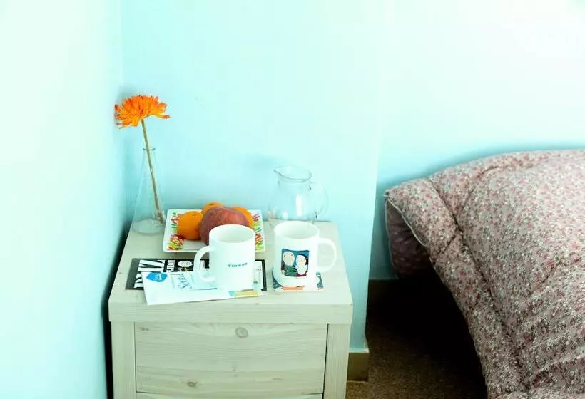 スタンダードトリプルルーム, Well Plus Guest House
