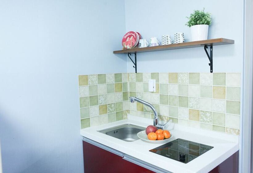 Cameră Triplă Standard, Well Plus Guest House