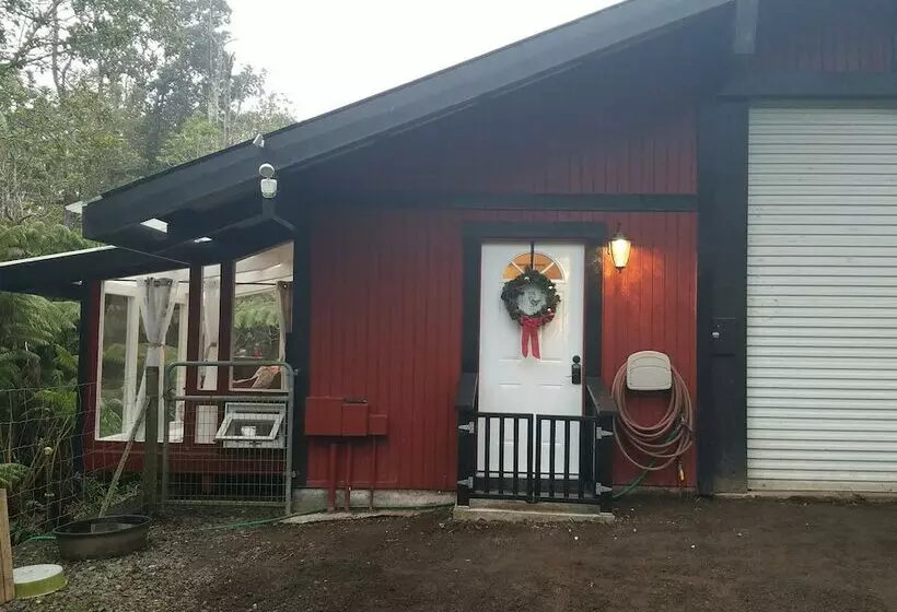 デラックスバンガロー, Volcano Acres Ranch B&b