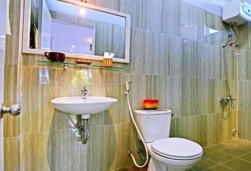 اتاق خانوادگی با چشمانداز باغ, Green Garden Homestay