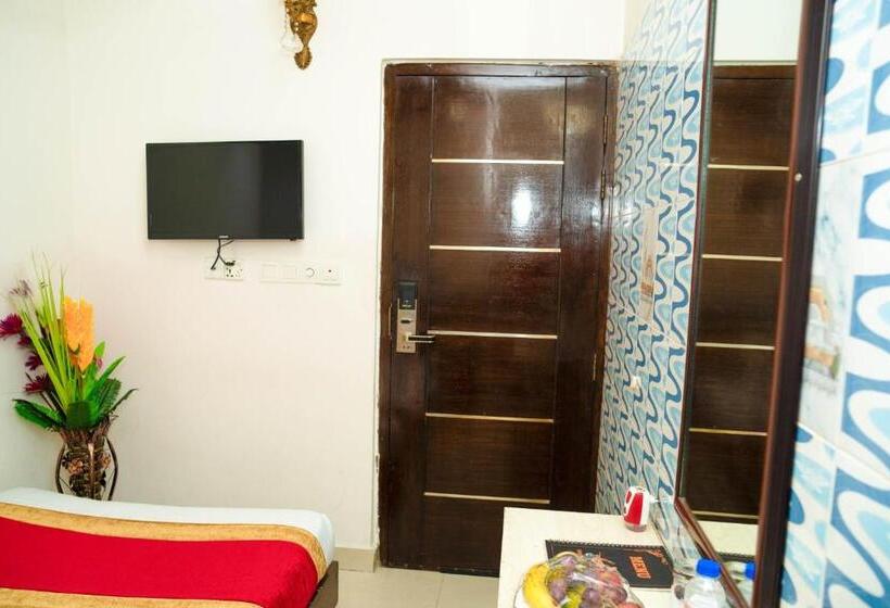 اتاق اکونومی یک تخته, Air Inn Dhaka Airport View