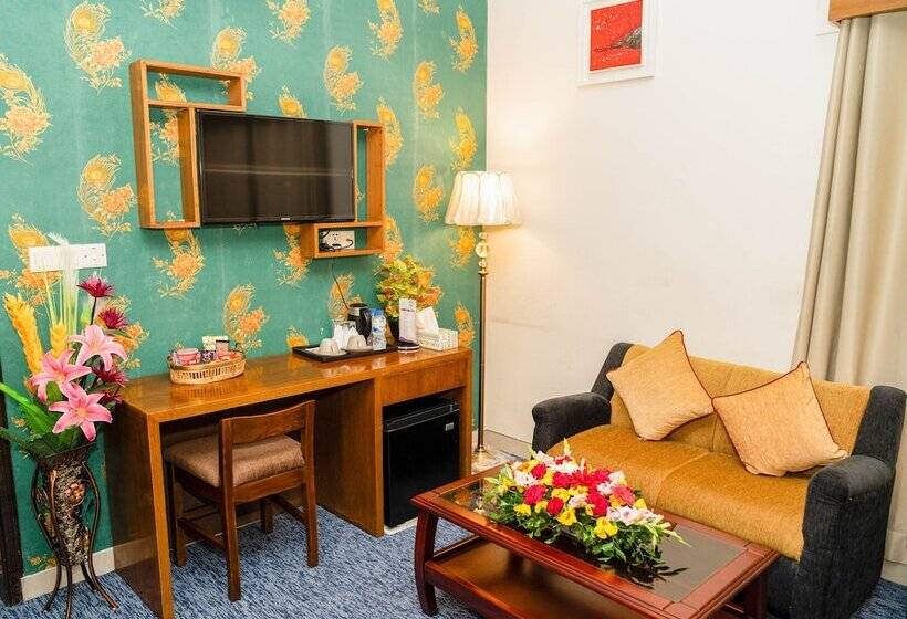 اتاق سوپریور سه تخته, Air Inn Dhaka Airport View