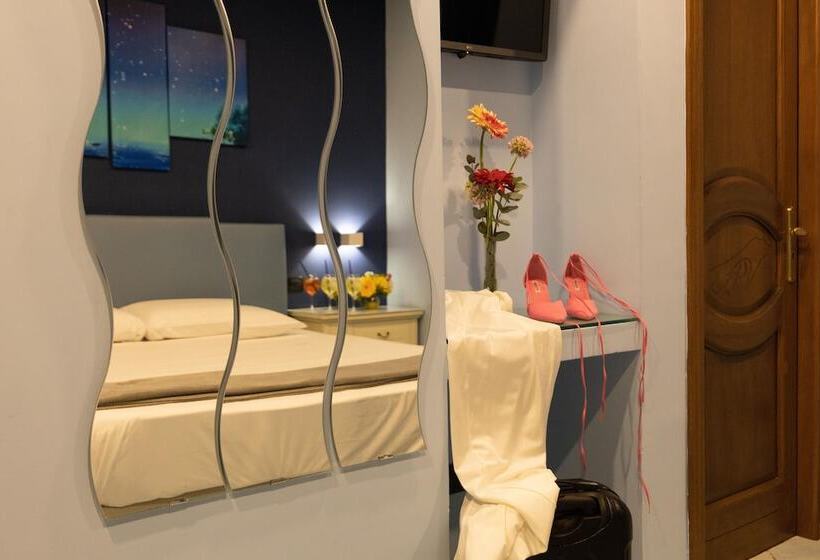 스탠다드 룸, Albergo Pompei Valley