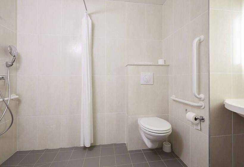 Номер Стандарт Адаптированный для Инвалидов, B&b Hotel Troyes Barberey