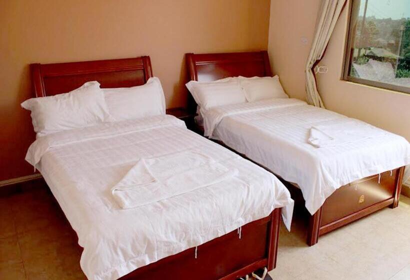 اتاق خانوادگی, Eight Winx