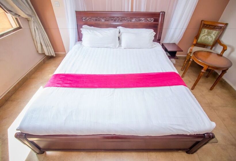 اتاق استاندارد, Eight Winx