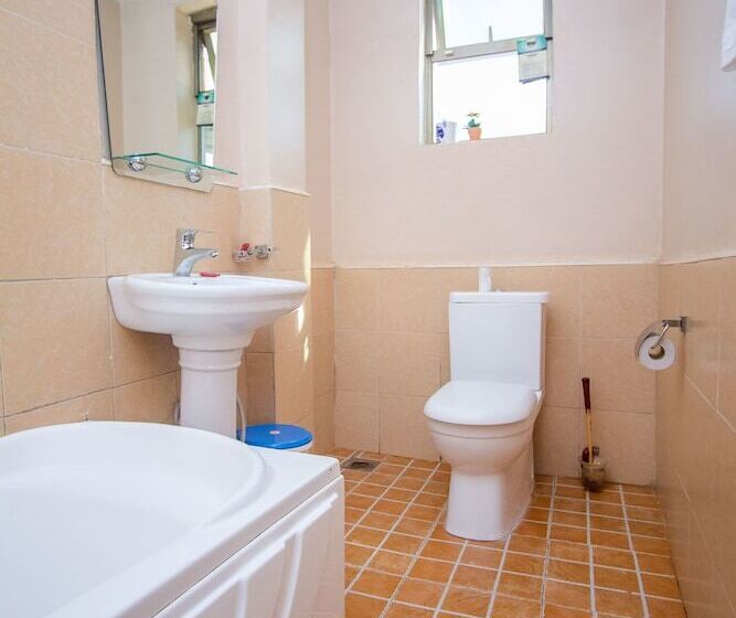 اتاق استاندارد, Eight Winx